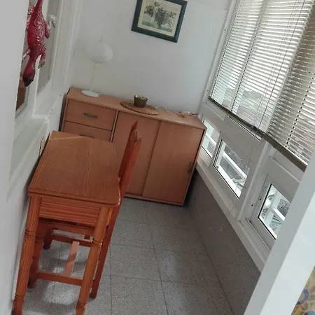 Apartment Geranios 1 *