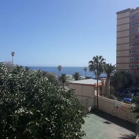 Geranios 1 Apartment *